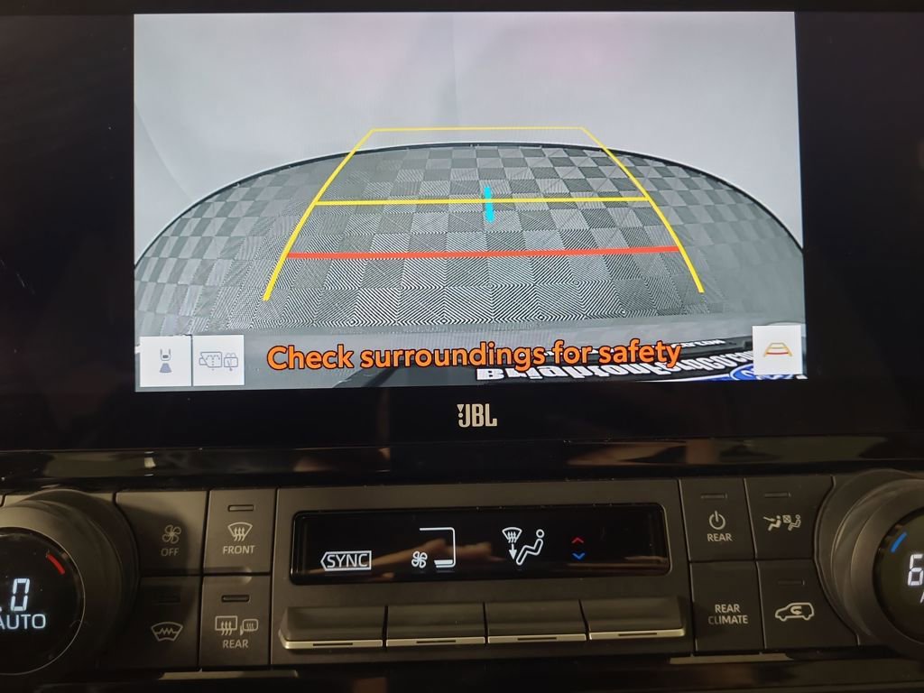 Used 2024 Toyota Grand Highlander AWD Hybrid image 6