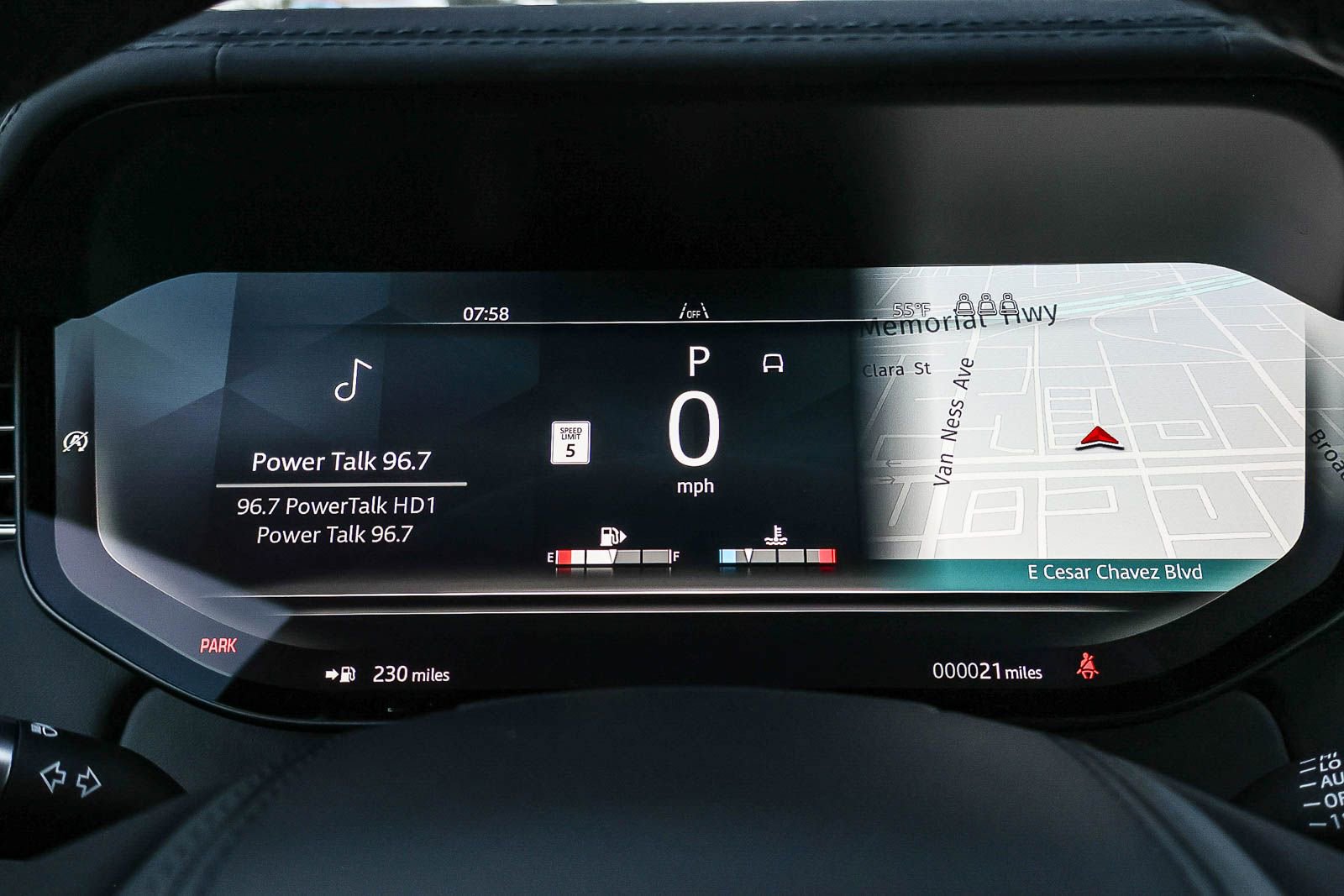 New 2026 Land Rover Range Rover SE AWD/4WD image 36