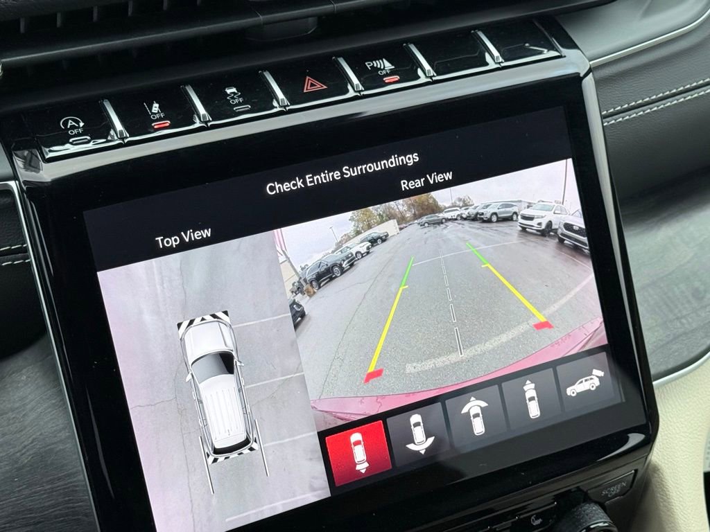 Used 2024 Jeep Grand Cherokee Limited w/ Luxury Tech Group II image 15