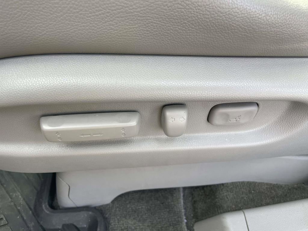 Used 2015 Honda Odyssey EX-L image 14