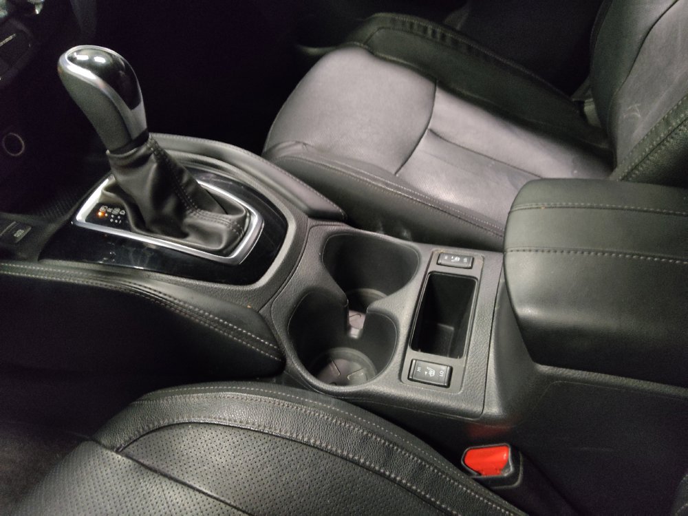 Used 2020 Nissan Rogue SL FWD image 26