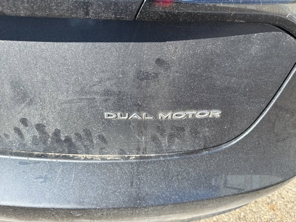 Used 2019 Tesla Model 3 image 11