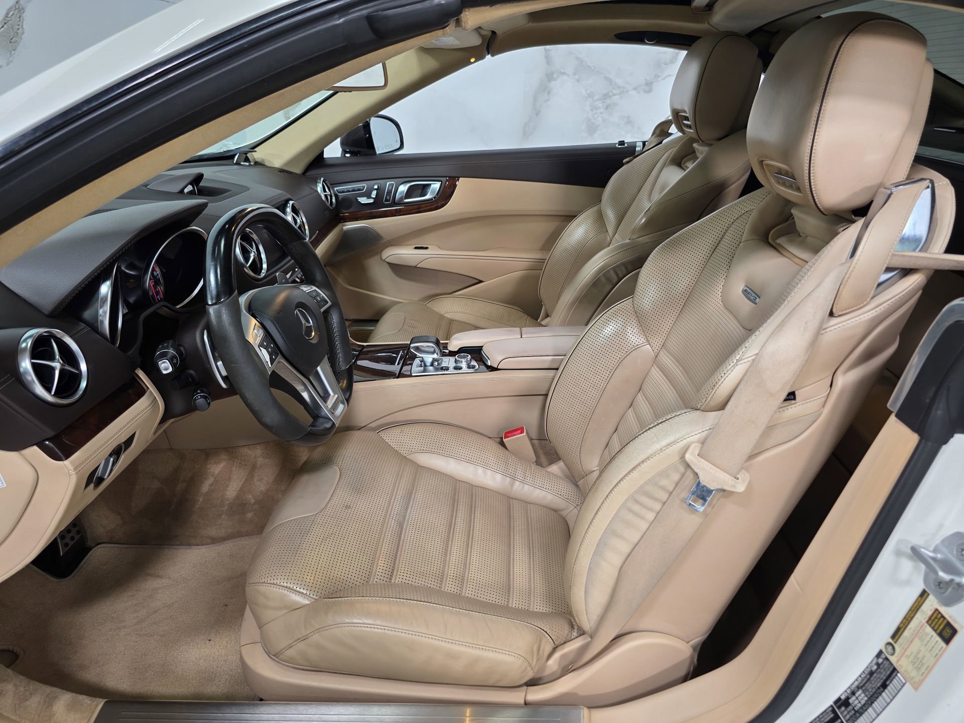Used 2013 Mercedes-Benz SL 63 AMG image 19