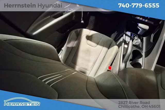 Used 2024 Hyundai Elantra SEL image 14