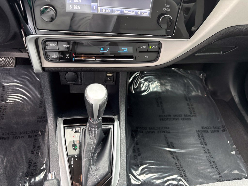 Used 2017 Toyota Corolla L FWD image 15