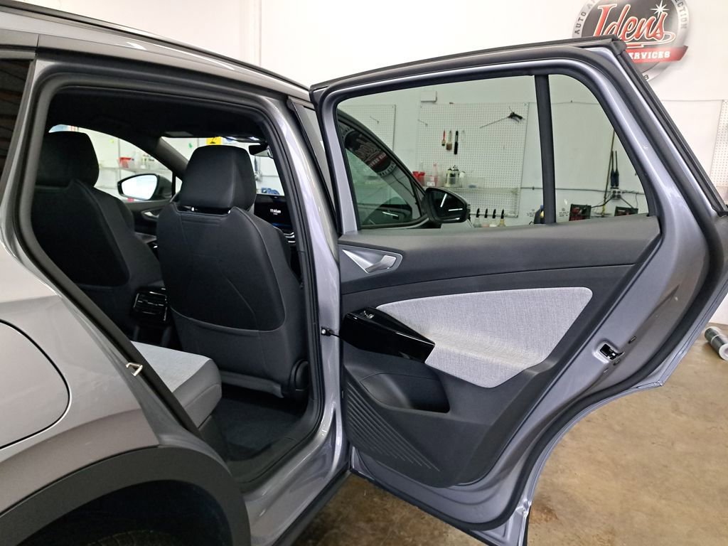 New 2026 Volkswagen ID.4 Pro AWD/4WD image 14