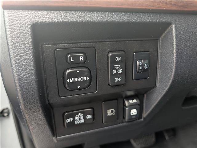 Used 2019 Toyota Tundra Limited AWD/4WD image 30