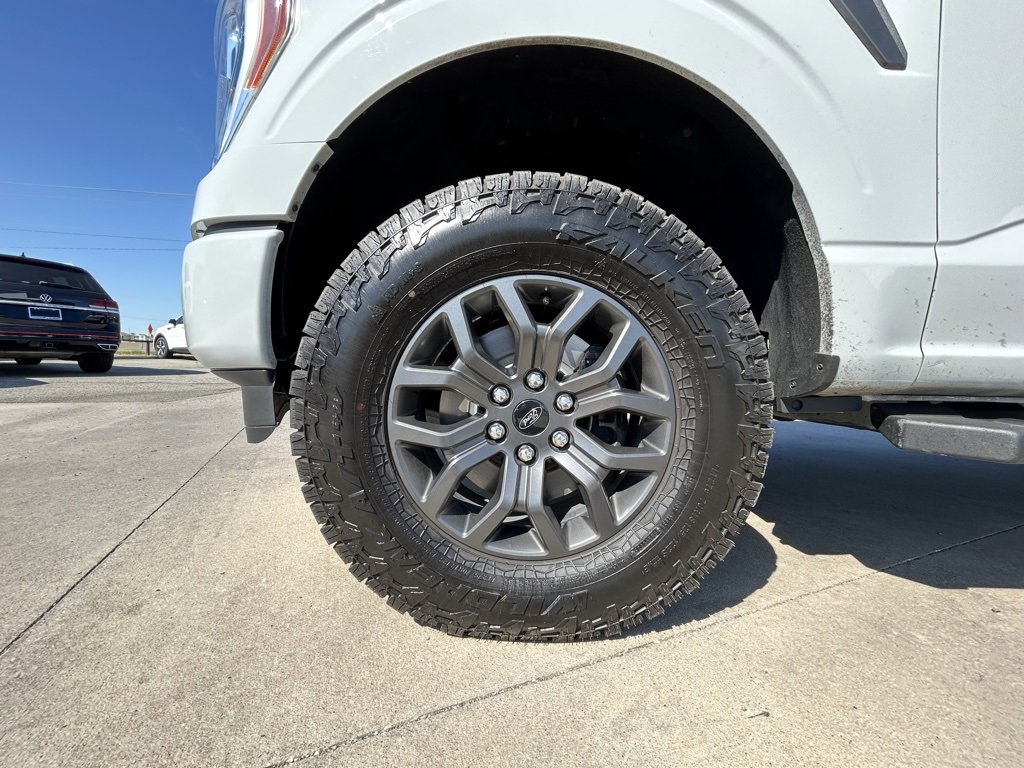 Used 2023 Ford F150 Lariat w/ Equipment Group 502A High image 6
