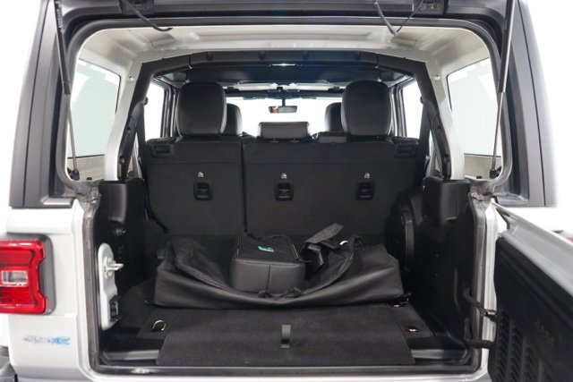 Used 2023 Jeep Wrangler Unlimited Sahara w/ Cold Weather Group image 30