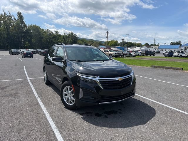Used 2023 Chevrolet Equinox LT AWD/4WD image 1