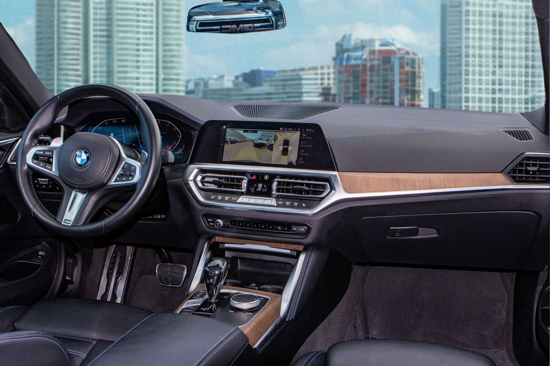 Used 2021 BMW 430i Coupe w/ M Sport Package image 17