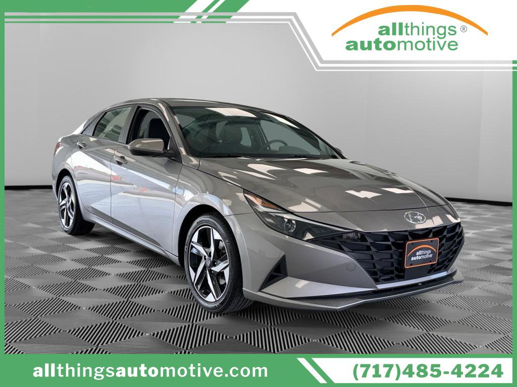 Used 2023 Hyundai Elantra SEL w/ Convenience Package
