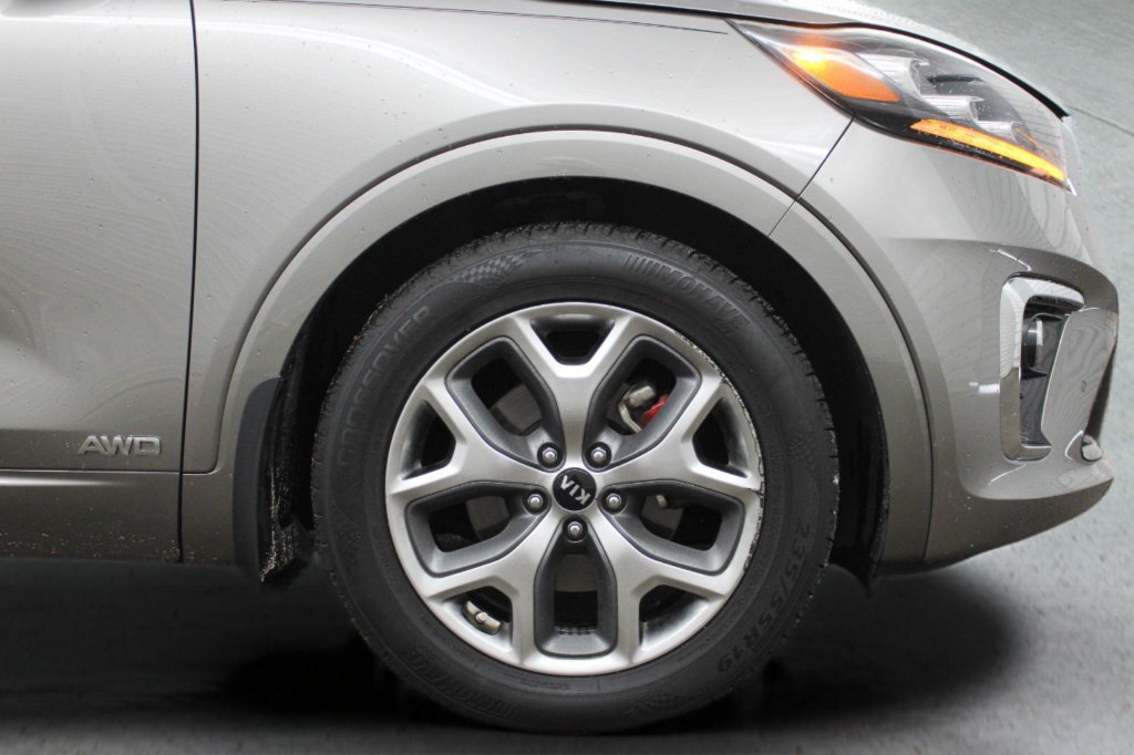 Used 2019 Kia Sorento SX w/ SX Touring Package AWD/4WD image 14