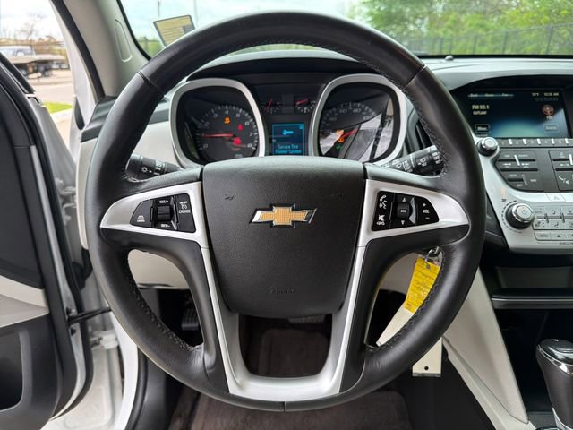 Used 2016 Chevrolet Equinox LTZ w/ Enhanced Convenience Package image 17