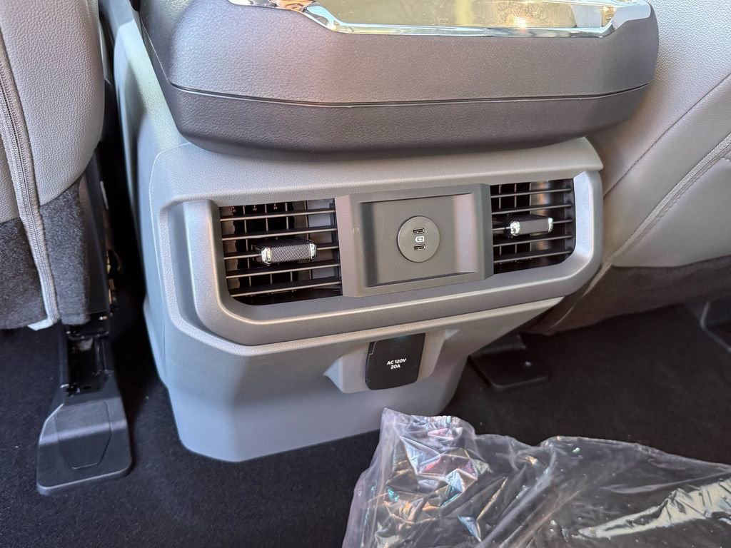 New 2025 Ford F150 Lightning Flash AWD/4WD image 11