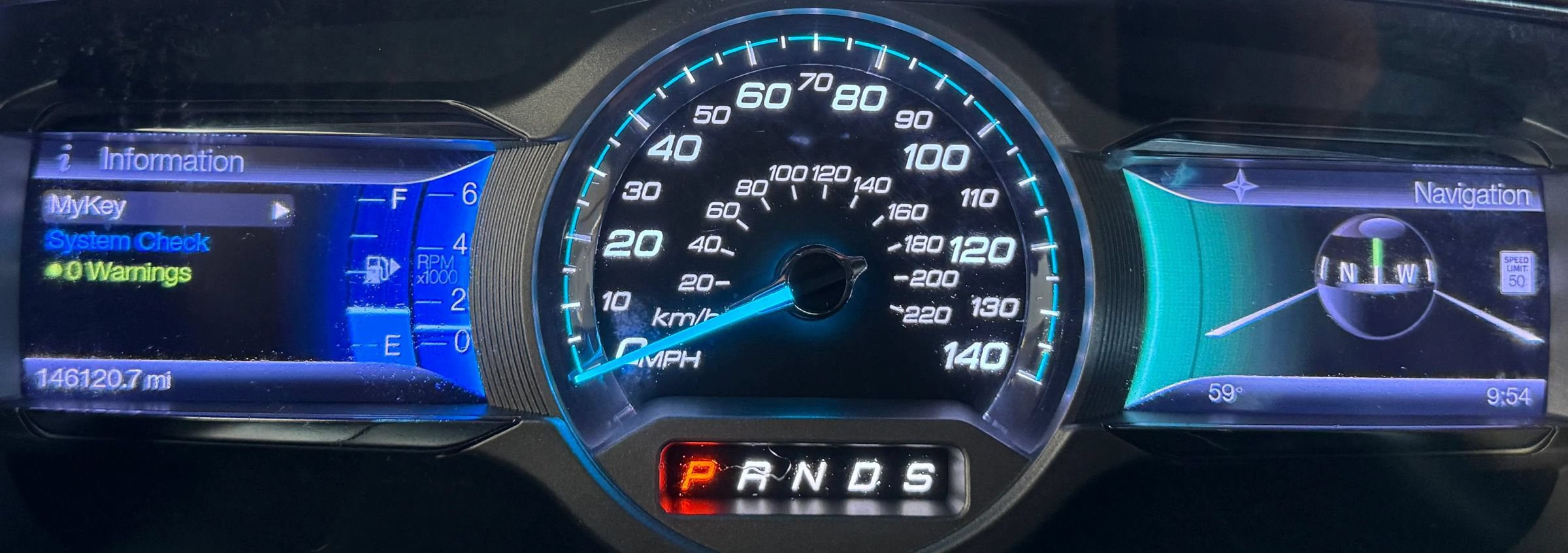 Used 2013 Ford Taurus Limited FWD image 14
