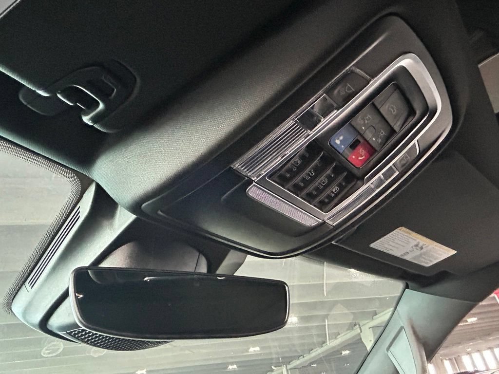 Used 2022 RAM 1500 Limited AWD/4WD image 25
