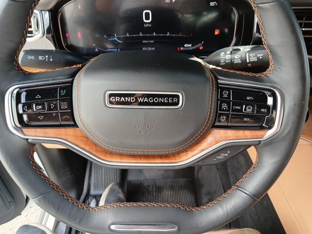 Used 2024 Jeep Grand Wagoneer Series III w/ Rear Seat Video Group 1 AWD/4WD image 65