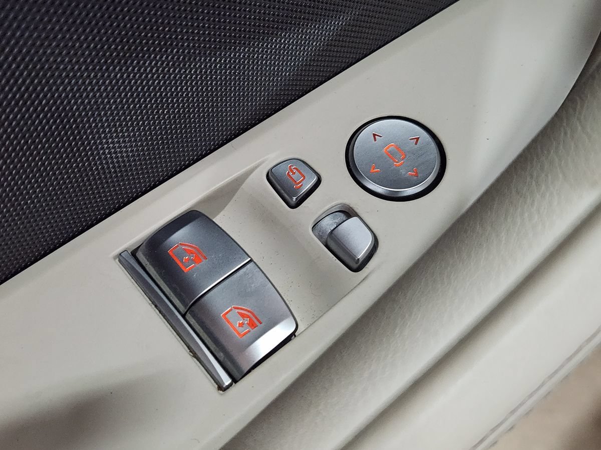 Used 2023 BMW 840i Coupe RWD image 41