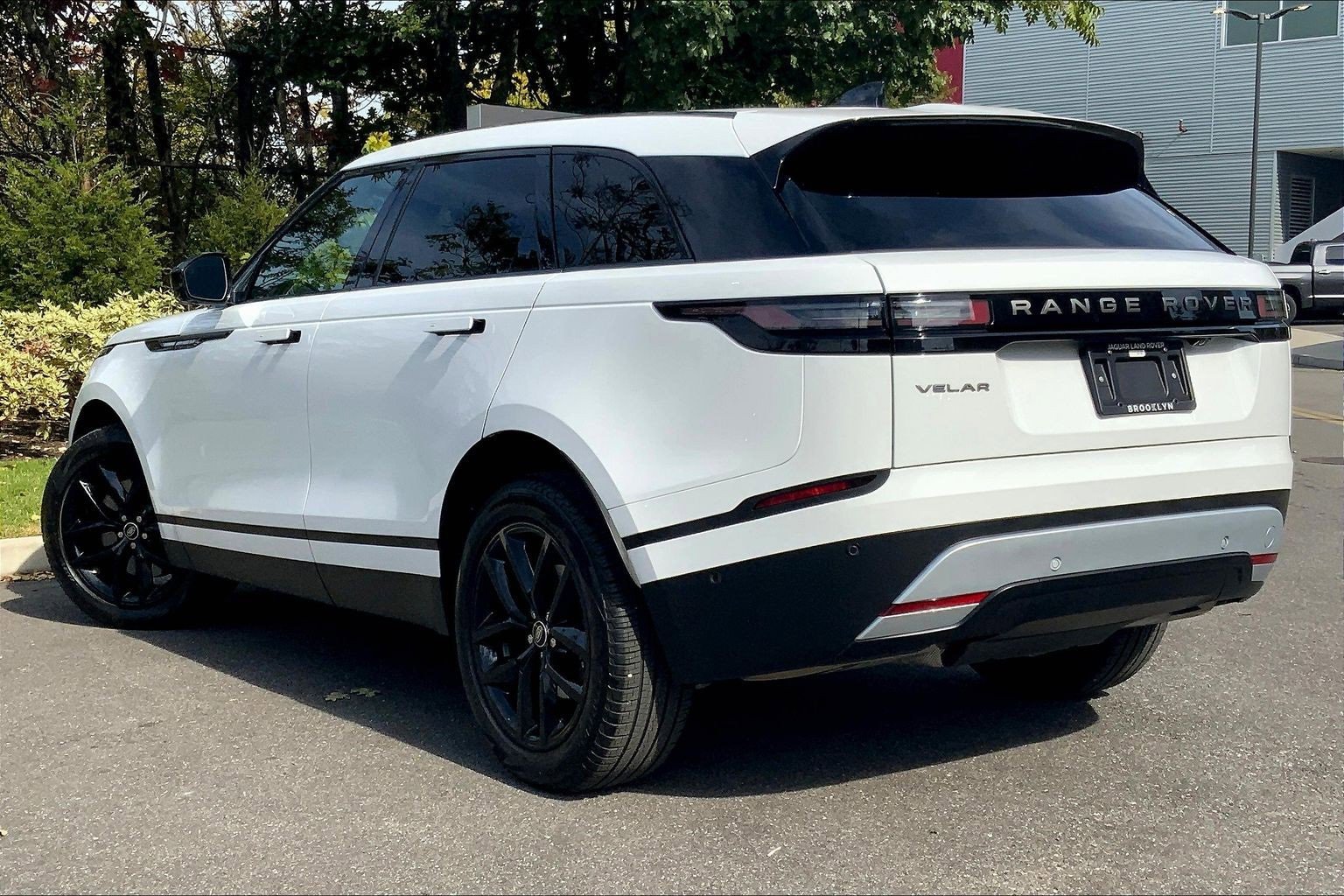 Used 2026 Land Rover Range Rover Velar S image 11