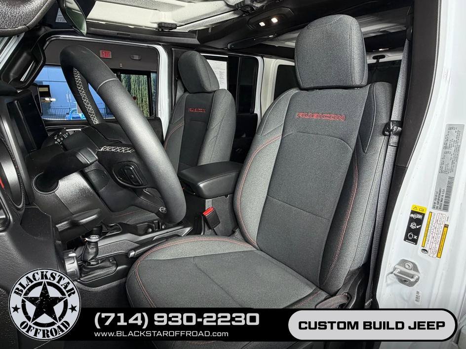 Used 2025 Jeep Wrangler Unlimited Rubicon AWD/4WD image 15