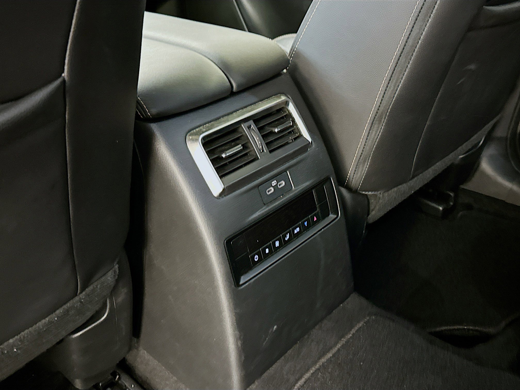 Used 2025 MAZDA CX-90 3.3 Turbo w/ Premium Sport Pkg image 29