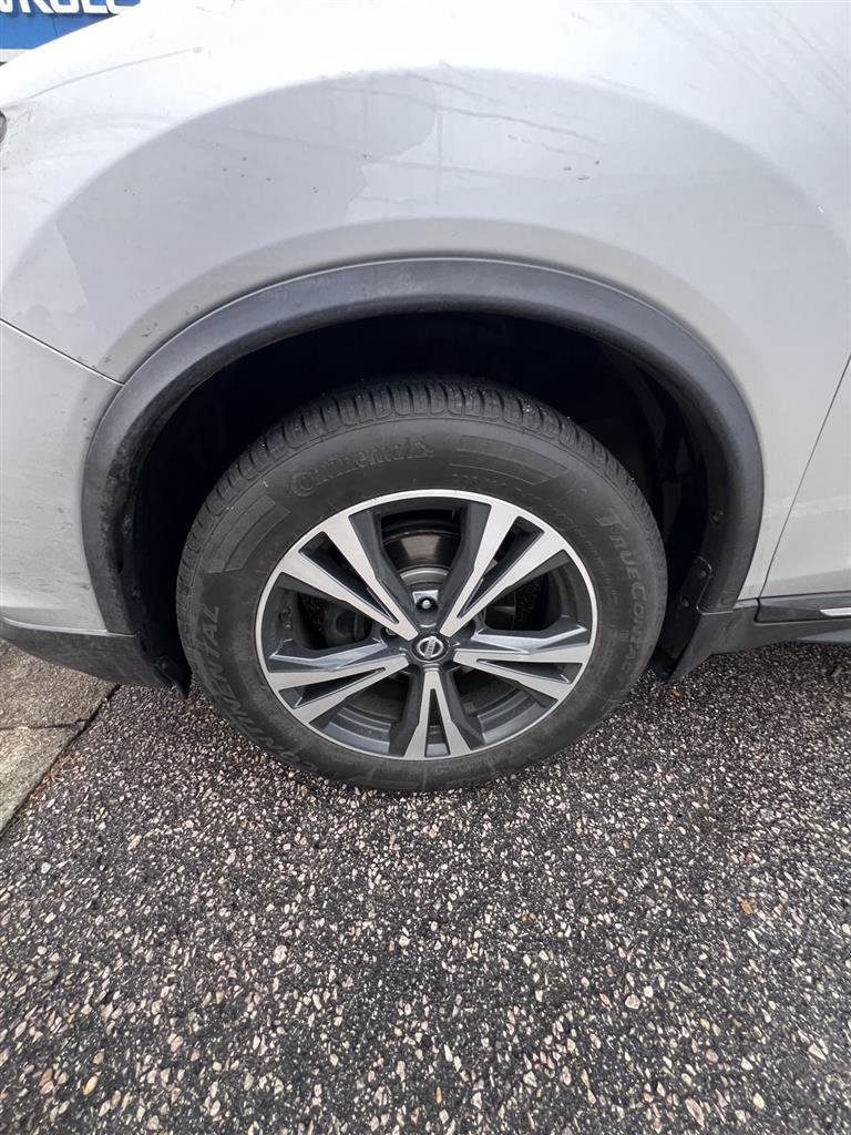 Used 2017 Nissan Rogue SL w/ SL Premium Package image 10