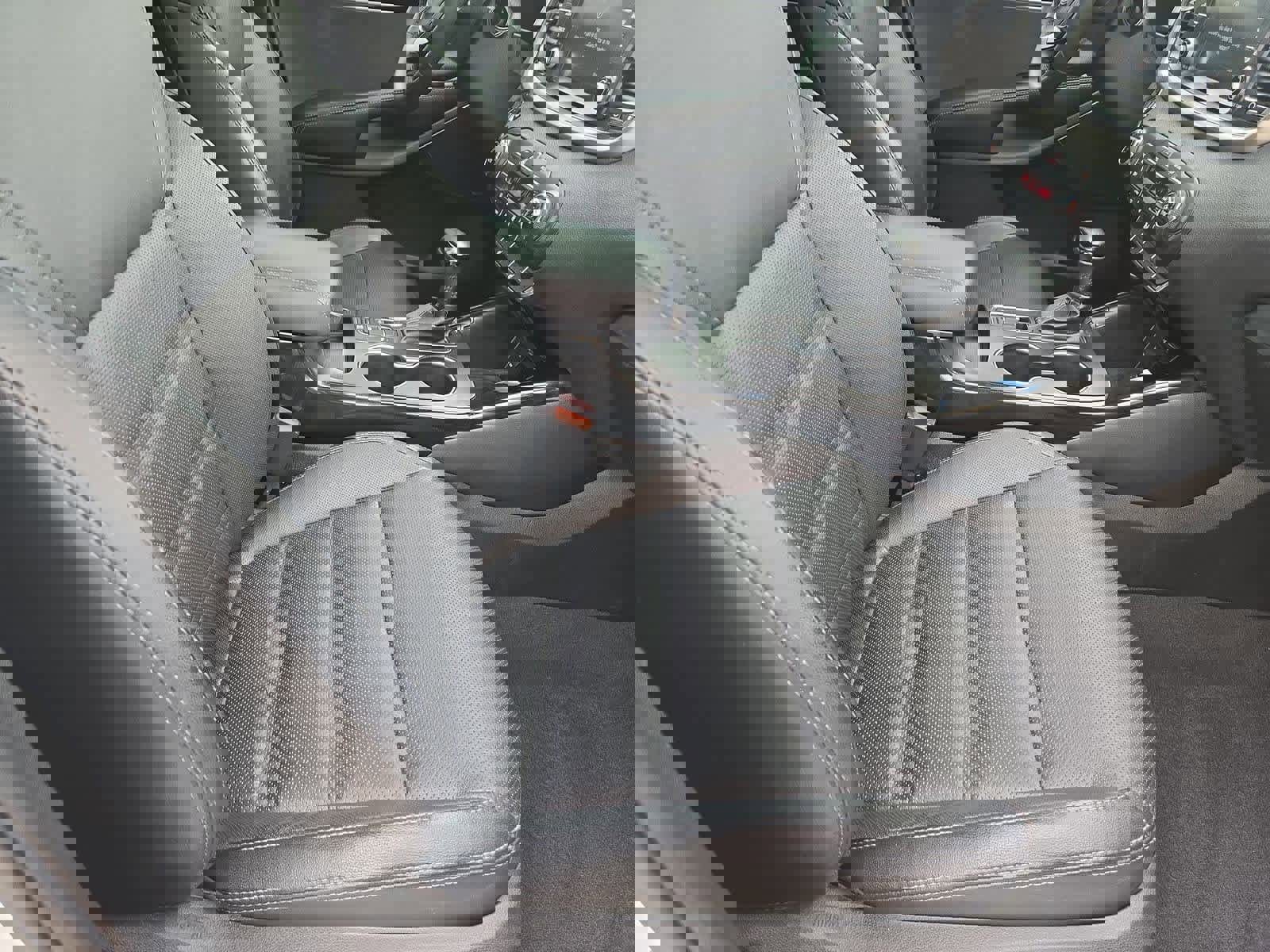 Used 2019 Kia Sorento SX image 23