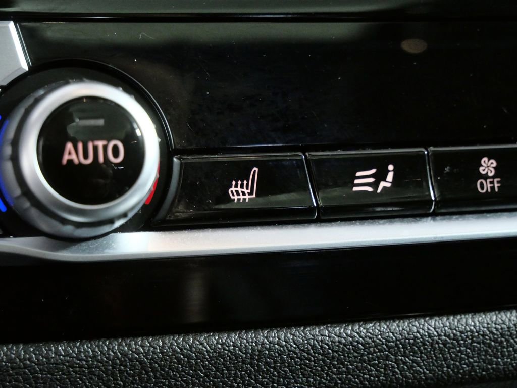 Used 2020 BMW X3 xDrive30i w/ Driving Assistance Package image 25