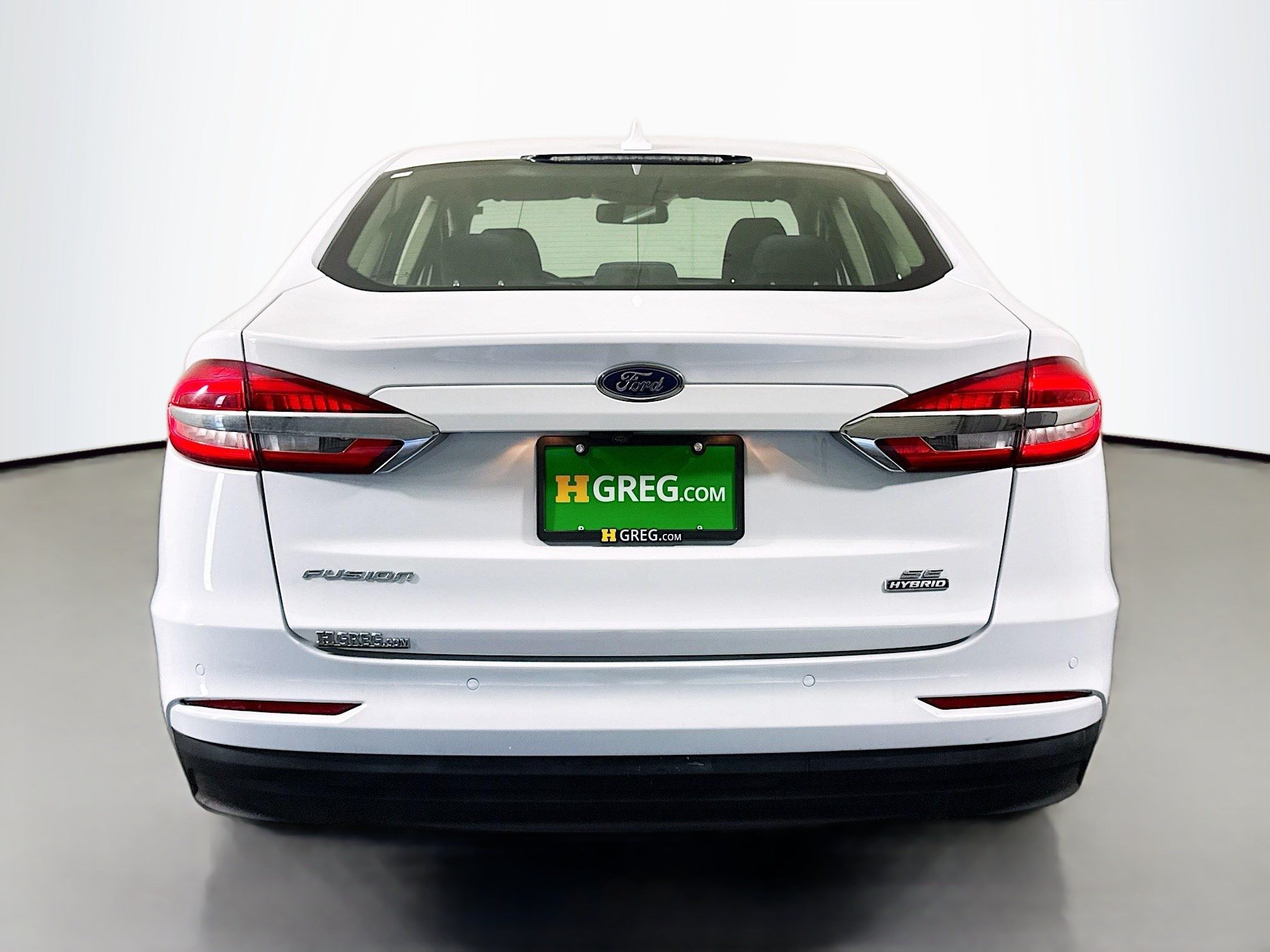 Used 2020 Ford Fusion SE FWD image 8