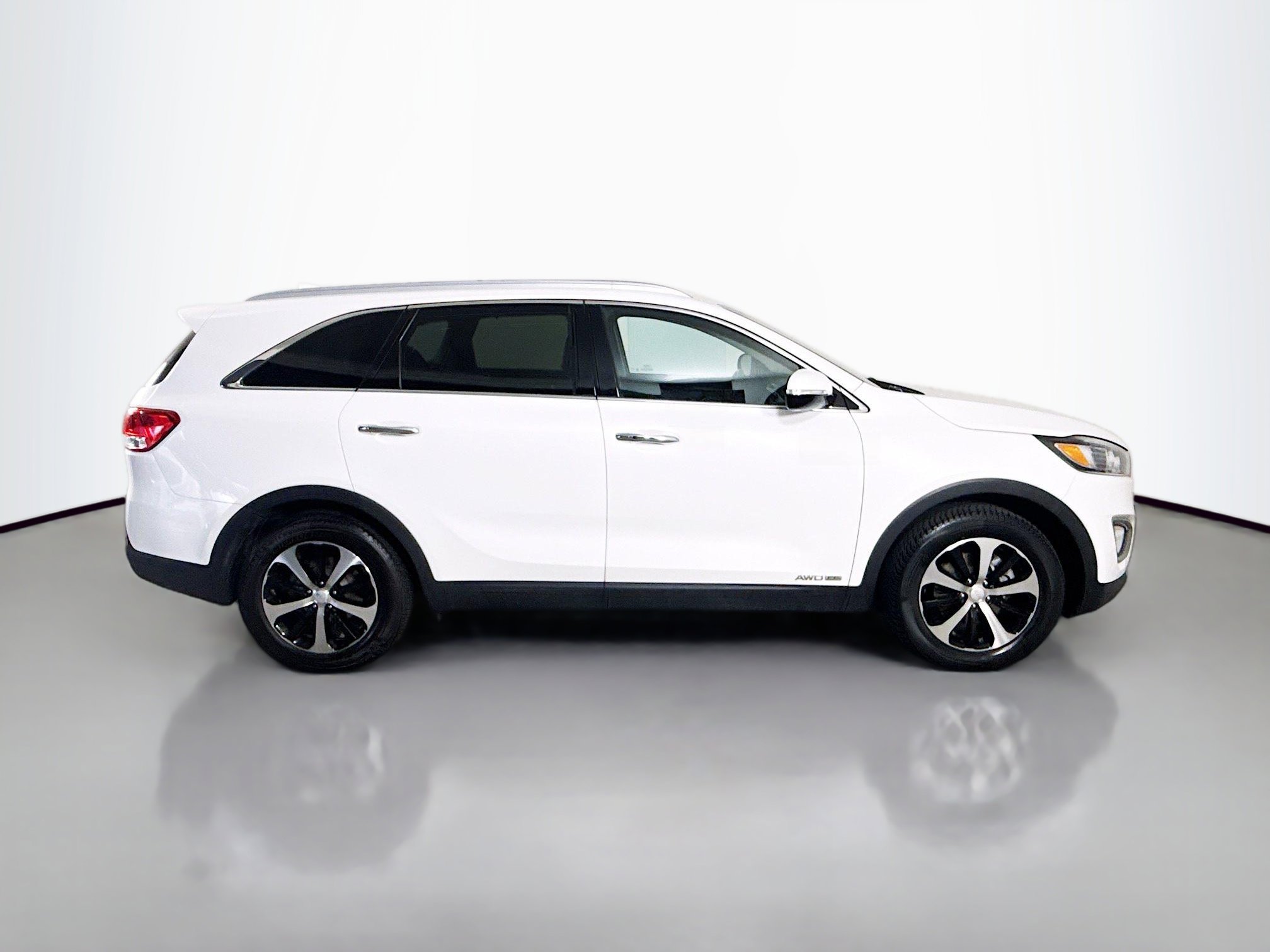 Used 2017 Kia Sorento EX image 11