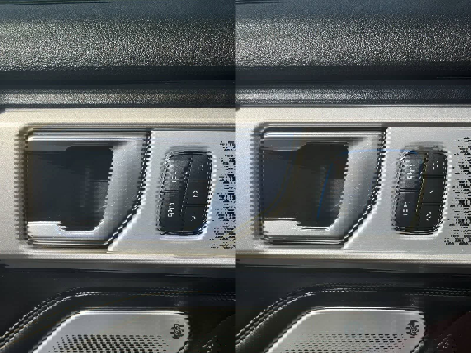 Used 2020 Ford Explorer ST w/ ST Street Pack image 15