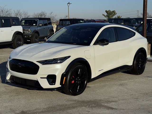 Used 2025 Ford Mustang Mach-E Premium w/ Sport Appearance Package image 12