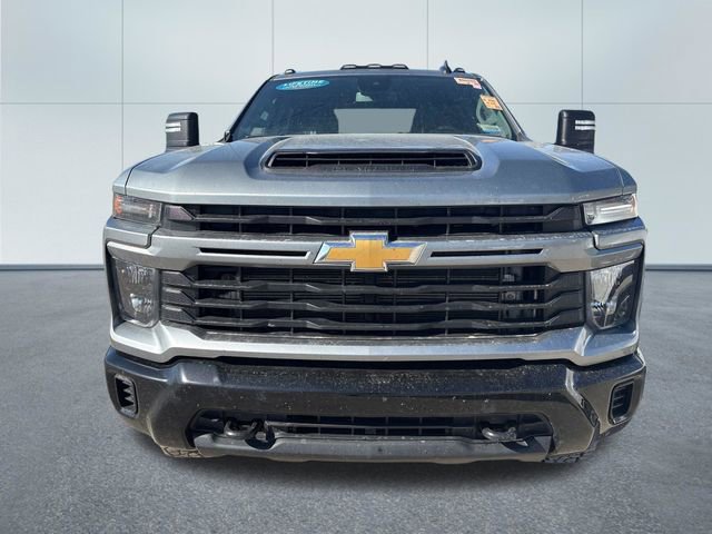 Used 2024 Chevrolet Silverado 2500 Custom w/ Custom Value Package AWD/4WD image 6