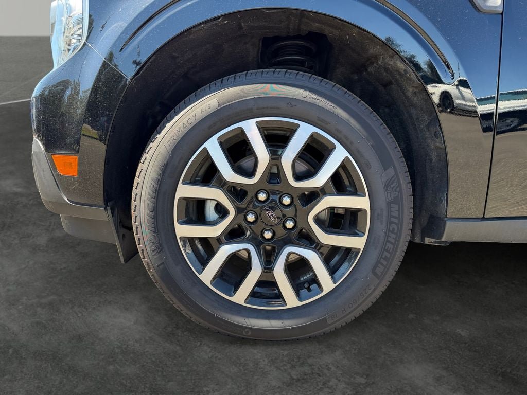 Used 2024 Ford Maverick Lariat AWD/4WD image 4