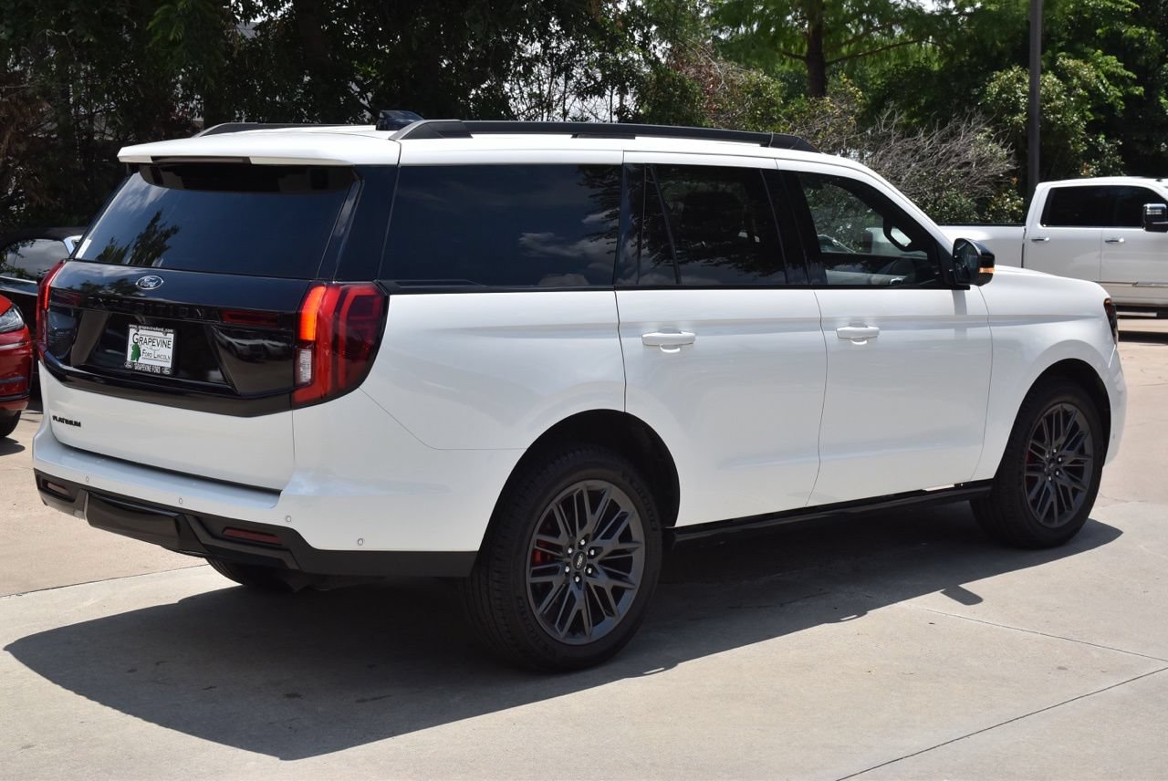Certified 2025 Ford Expedition Platinum w/ Stealth Performance Package AWD/4WD image 7