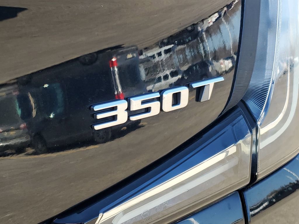 Used 2024 Cadillac XT4 Sport image 33