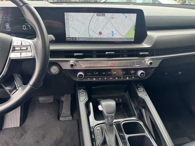 Certified 2024 Kia Telluride S w/ S Sunroof Package image 18