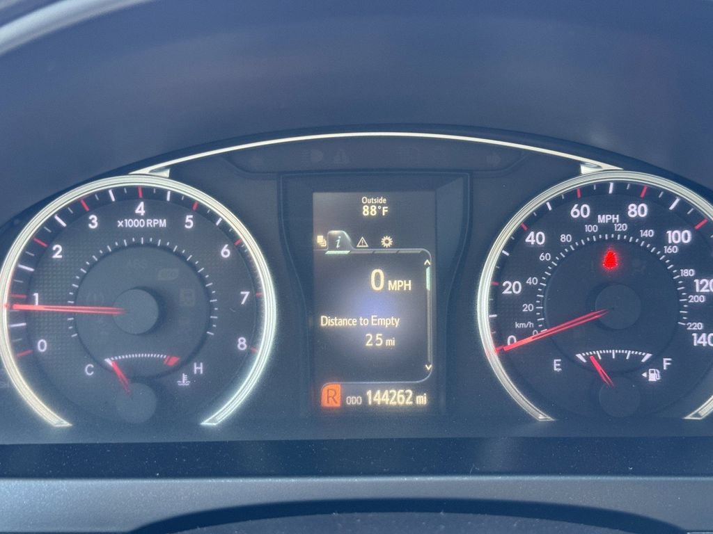 Used 2015 Toyota Camry SE FWD image 20