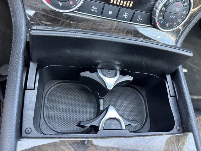 Used 2015 Mercedes-Benz SL 550 image 36