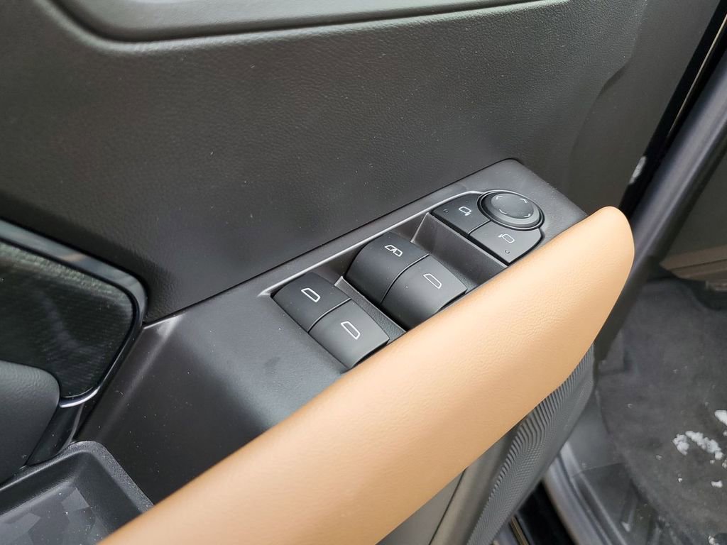 New 2025 GMC Canyon AT4 w/ Nightfall Edition image 25