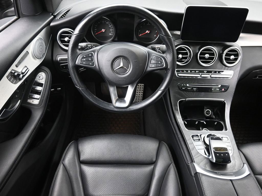 Used 2019 Mercedes-Benz GLC 350e GLC 350e image 12