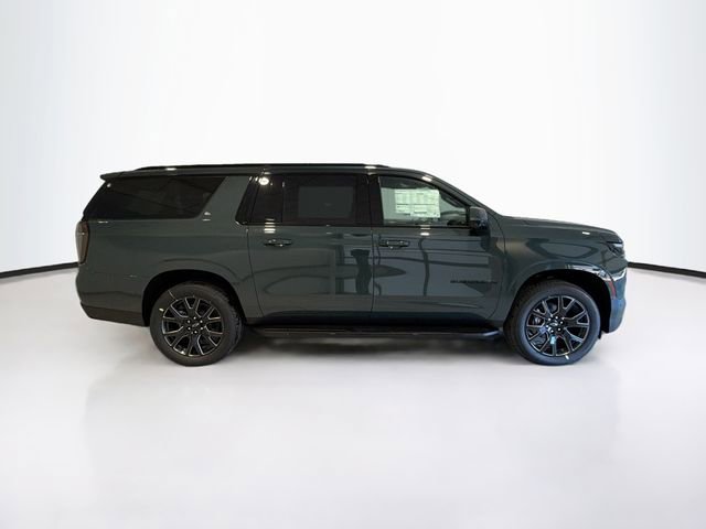 New 2026 Chevrolet Suburban RST w/ Advanced Technology Package AWD/4WD image 7