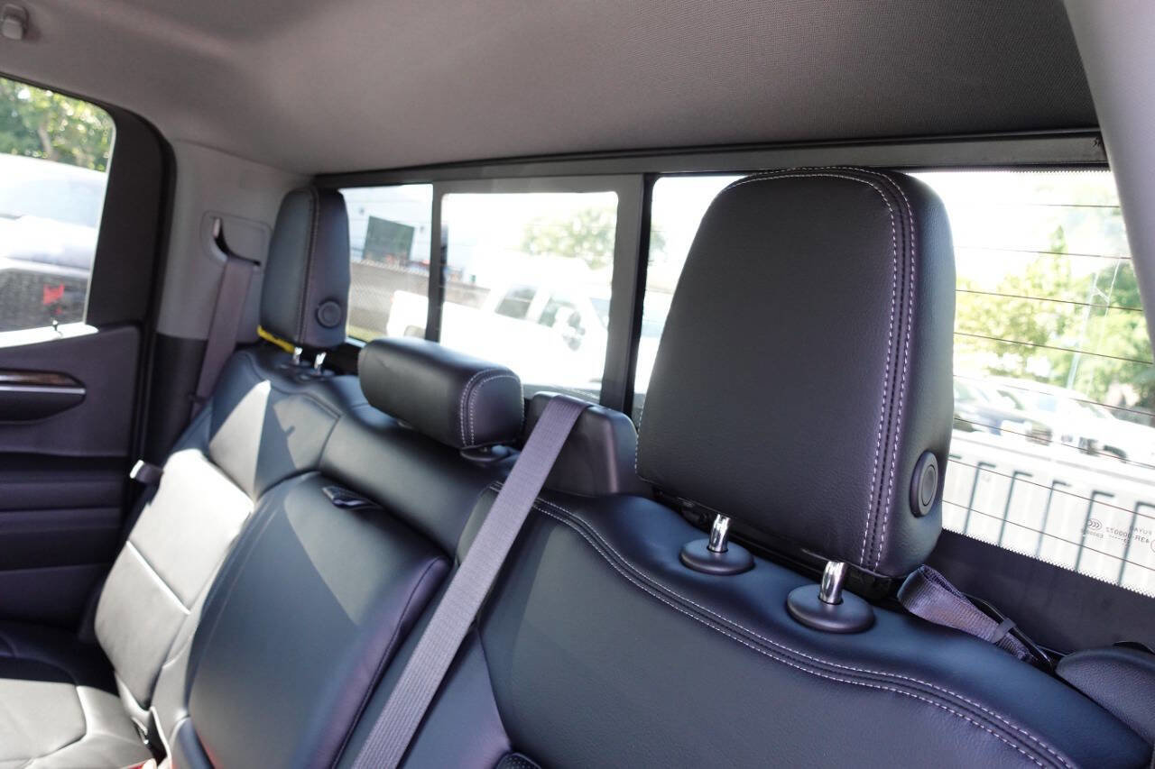 Used 2024 GMC Sierra 1500 Elevation image 21