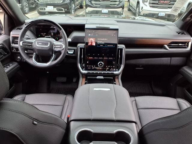 New 2026 GMC Yukon Denali w/ Denali Reserve Package RWD image 4