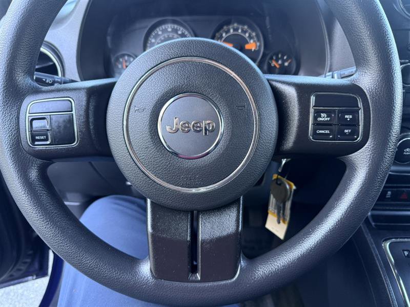 Used 2014 Jeep Patriot Sport FWD image 21