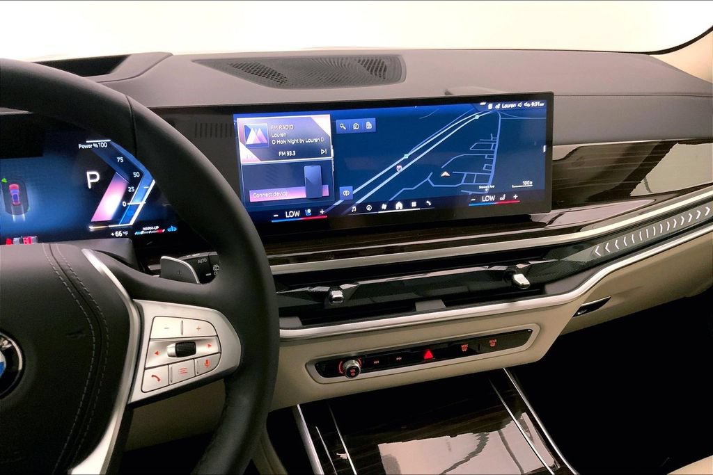 New 2026 BMW X7 xDrive40i w/ Premium Package AWD/4WD image 5