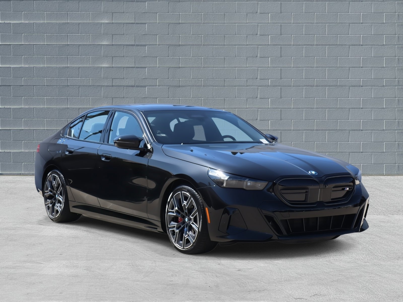 New 2025 BMW i5 M60 w/ Premium Package image 1