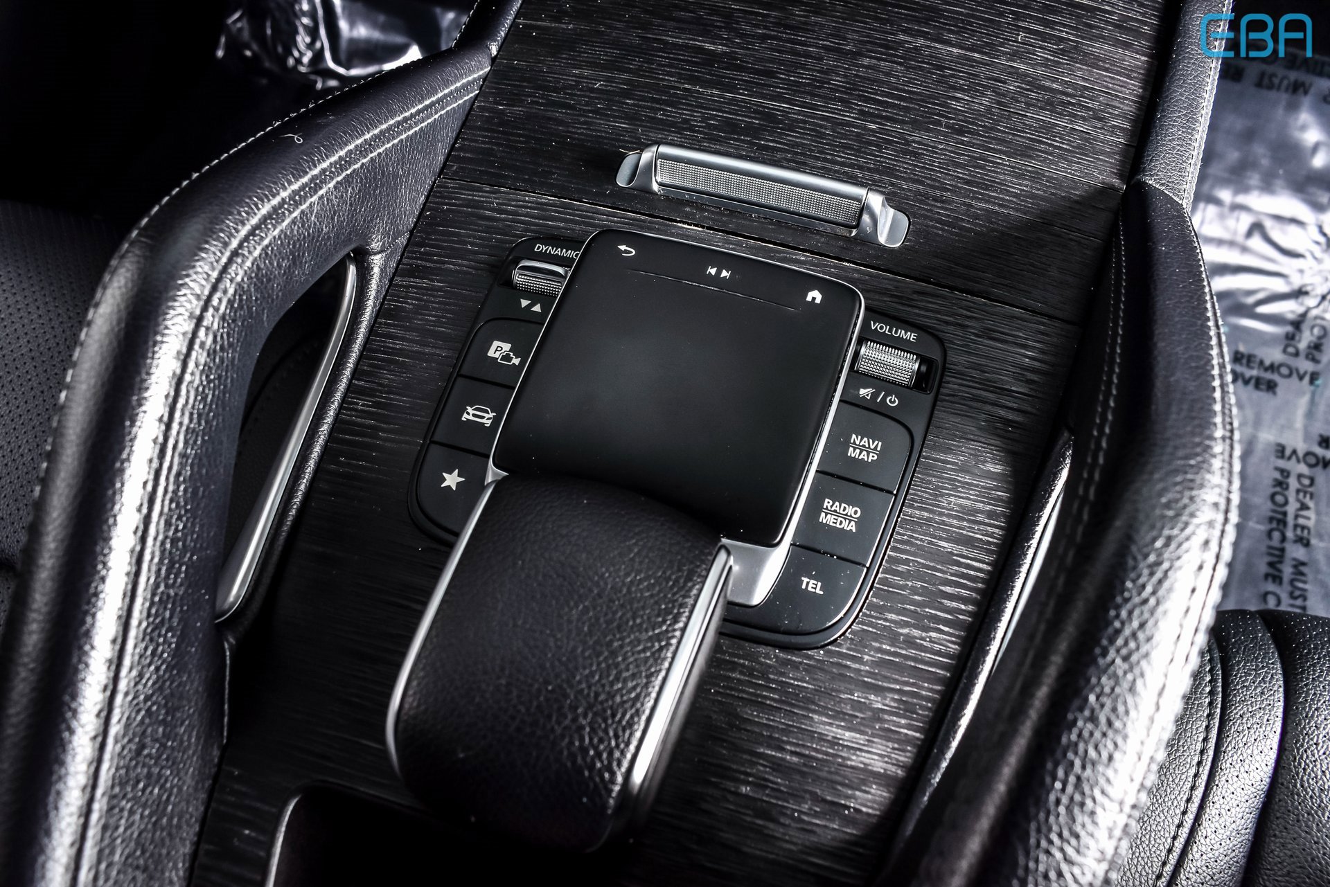 Used 2022 Mercedes-Benz GLE 350 4MATIC w/ Premium Package image 28