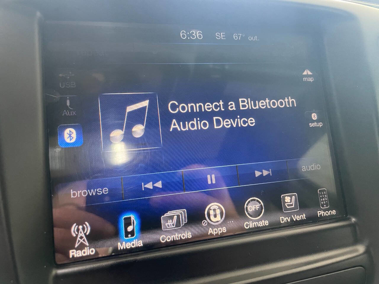 Used 2015 Chrysler 200 S w/ Navigation & Sound Group I image 32